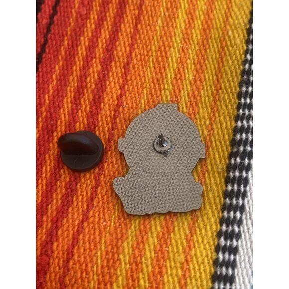 ANARCHY LAPEL PIN RARE COLLECTIBLE Black W/Red Letters Protest Flair Anti-Govern - Picture 3 of 4